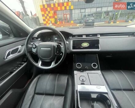 Білий Ленд Ровер Рендж Ровер Велар, об'ємом двигуна 2 л та пробігом 128 тис. км за 42000 $, фото 7 на Automoto.ua