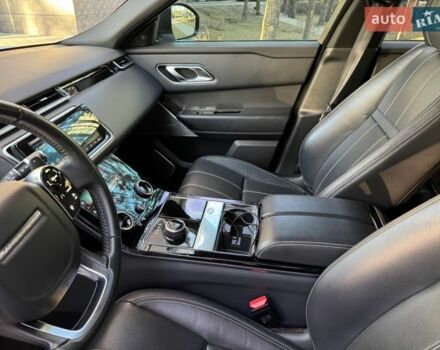 Белый Ленд Ровер Рендж Ровер Велар, объемом двигателя 3 л и пробегом 75 тыс. км за 42500 $, фото 23 на Automoto.ua