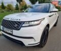 Белый Ленд Ровер Рендж Ровер Велар, объемом двигателя 2 л и пробегом 120 тыс. км за 33900 $, фото 19 на Automoto.ua
