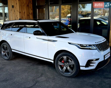 Белый Ленд Ровер Рендж Ровер Велар, объемом двигателя 2 л и пробегом 91 тыс. км за 34999 $, фото 18 на Automoto.ua