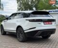 Белый Ленд Ровер Рендж Ровер Велар, объемом двигателя 2 л и пробегом 150 тыс. км за 27500 $, фото 45 на Automoto.ua