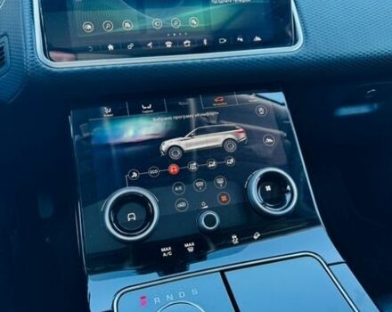 Білий Ленд Ровер Рендж Ровер Велар, об'ємом двигуна 2 л та пробігом 75 тис. км за 34100 $, фото 8 на Automoto.ua