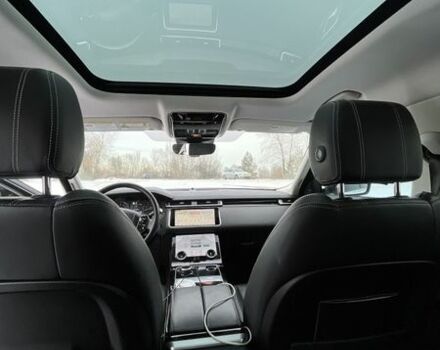 Белый Ленд Ровер Рендж Ровер Велар, объемом двигателя 2 л и пробегом 139 тыс. км за 32300 $, фото 24 на Automoto.ua