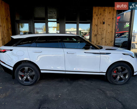 Белый Ленд Ровер Рендж Ровер Велар, объемом двигателя 2 л и пробегом 91 тыс. км за 34999 $, фото 17 на Automoto.ua