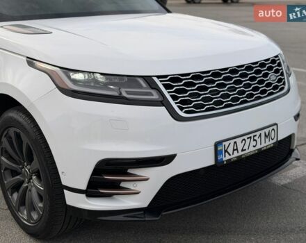 Белый Ленд Ровер Рендж Ровер Велар, объемом двигателя 2 л и пробегом 124 тыс. км за 28500 $, фото 9 на Automoto.ua