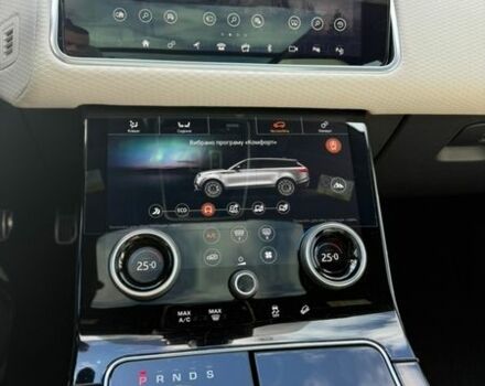 Білий Ленд Ровер Рендж Ровер Велар, об'ємом двигуна 2 л та пробігом 95 тис. км за 35800 $, фото 12 на Automoto.ua