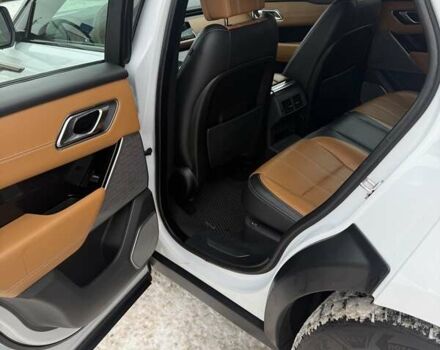 Білий Ленд Ровер Рендж Ровер Велар, об'ємом двигуна 2.99 л та пробігом 106 тис. км за 46500 $, фото 7 на Automoto.ua