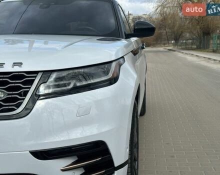 Білий Ленд Ровер Рендж Ровер Велар, об'ємом двигуна 2 л та пробігом 131 тис. км за 32000 $, фото 24 на Automoto.ua