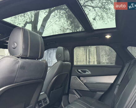 Білий Ленд Ровер Рендж Ровер Велар, об'ємом двигуна 2 л та пробігом 150 тис. км за 29900 $, фото 38 на Automoto.ua