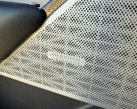 Белый Ленд Ровер Рендж Ровер Велар, объемом двигателя 3 л и пробегом 85 тыс. км за 40000 $, фото 25 на Automoto.ua