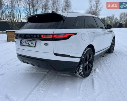 Белый Ленд Ровер Рендж Ровер Велар, объемом двигателя 2 л и пробегом 138 тыс. км за 39690 $, фото 13 на Automoto.ua