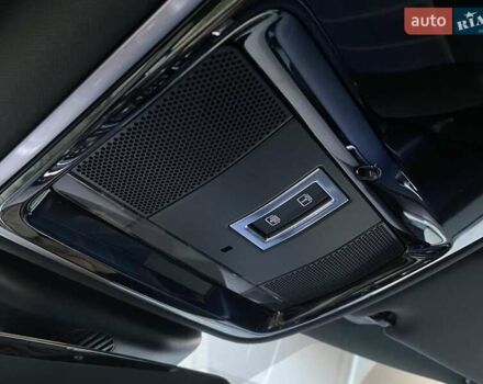 Белый Ленд Ровер Рендж Ровер Велар, объемом двигателя 2 л и пробегом 91 тыс. км за 34999 $, фото 63 на Automoto.ua