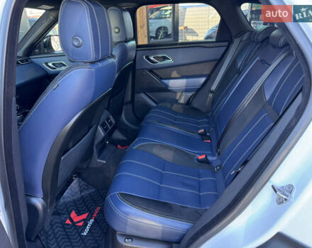 Белый Ленд Ровер Рендж Ровер Велар, объемом двигателя 2 л и пробегом 91 тыс. км за 34999 $, фото 46 на Automoto.ua