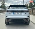 Білий Ленд Ровер Рендж Ровер Велар, об'ємом двигуна 2 л та пробігом 131 тис. км за 32000 $, фото 9 на Automoto.ua