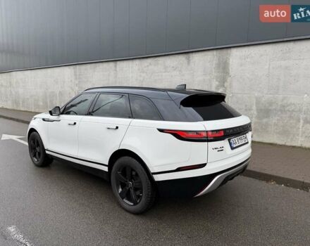 Білий Ленд Ровер Рендж Ровер Велар, об'ємом двигуна 2 л та пробігом 65 тис. км за 37500 $, фото 2 на Automoto.ua