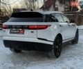 Білий Ленд Ровер Рендж Ровер Велар, об'ємом двигуна 2 л та пробігом 141 тис. км за 37690 $, фото 8 на Automoto.ua
