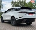 Білий Ленд Ровер Рендж Ровер Велар, об'ємом двигуна 2 л та пробігом 150 тис. км за 28999 $, фото 39 на Automoto.ua