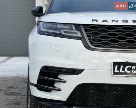 Білий Ленд Ровер Рендж Ровер Велар, об'ємом двигуна 2 л та пробігом 209 тис. км за 31999 $, фото 23 на Automoto.ua