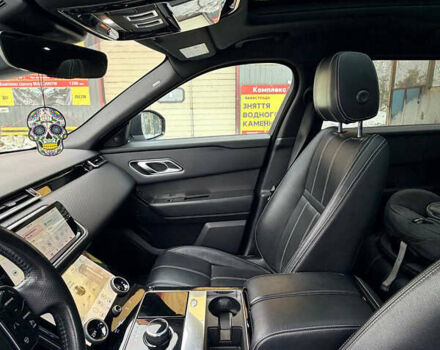 Білий Ленд Ровер Рендж Ровер Велар, об'ємом двигуна 2 л та пробігом 181 тис. км за 28500 $, фото 28 на Automoto.ua