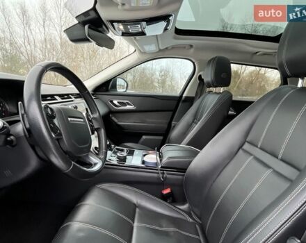 Білий Ленд Ровер Рендж Ровер Велар, об'ємом двигуна 2 л та пробігом 143 тис. км за 33500 $, фото 18 на Automoto.ua