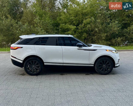 Білий Ленд Ровер Рендж Ровер Велар, об'ємом двигуна 2 л та пробігом 150 тис. км за 29900 $, фото 4 на Automoto.ua