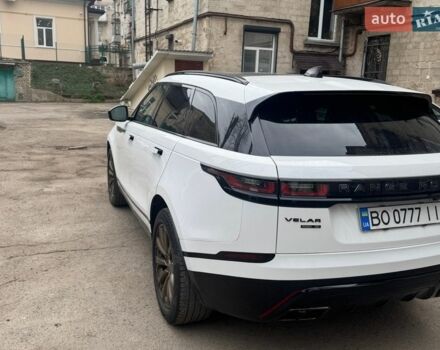 Білий Ленд Ровер Рендж Ровер Велар, об'ємом двигуна 2 л та пробігом 120 тис. км за 33000 $, фото 5 на Automoto.ua
