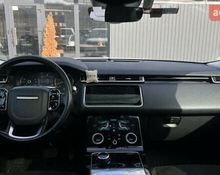 Белый Ленд Ровер Рендж Ровер Велар, объемом двигателя 2 л и пробегом 134 тыс. км за 25500 $, фото 25 на Automoto.ua