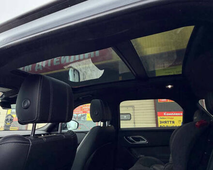 Білий Ленд Ровер Рендж Ровер Велар, об'ємом двигуна 2 л та пробігом 181 тис. км за 28500 $, фото 25 на Automoto.ua