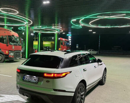 Белый Ленд Ровер Рендж Ровер Велар, объемом двигателя 2 л и пробегом 115 тыс. км за 31900 $, фото 3 на Automoto.ua