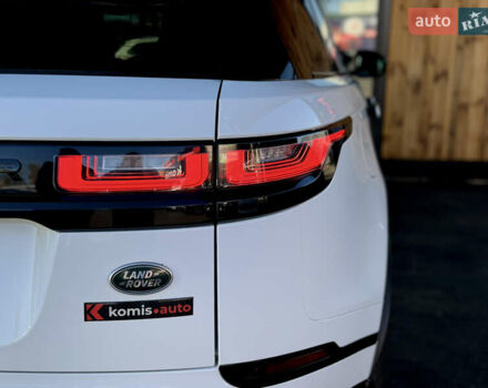 Белый Ленд Ровер Рендж Ровер Велар, объемом двигателя 2 л и пробегом 91 тыс. км за 34999 $, фото 22 на Automoto.ua