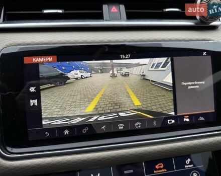 Белый Ленд Ровер Рендж Ровер Велар, объемом двигателя 3 л и пробегом 133 тыс. км за 39500 $, фото 51 на Automoto.ua