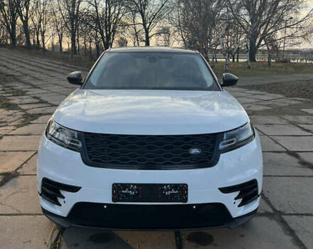 Белый Ленд Ровер Рендж Ровер Велар, объемом двигателя 2 л и пробегом 134 тыс. км за 34000 $, фото 2 на Automoto.ua