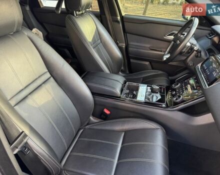 Белый Ленд Ровер Рендж Ровер Велар, объемом двигателя 3 л и пробегом 75 тыс. км за 42500 $, фото 36 на Automoto.ua