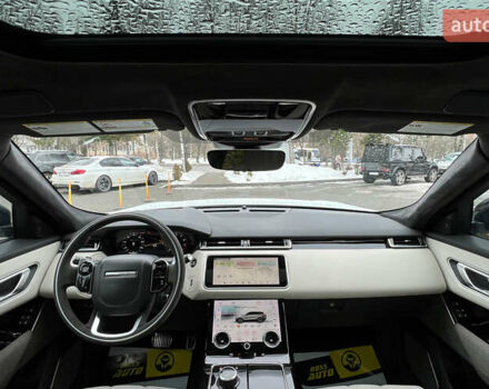 Белый Ленд Ровер Рендж Ровер Велар, объемом двигателя 3 л и пробегом 60 тыс. км за 33900 $, фото 14 на Automoto.ua