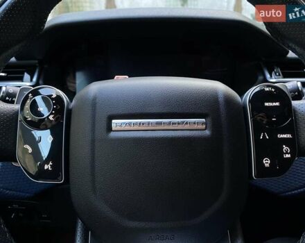 Белый Ленд Ровер Рендж Ровер Велар, объемом двигателя 2 л и пробегом 91 тыс. км за 34999 $, фото 42 на Automoto.ua