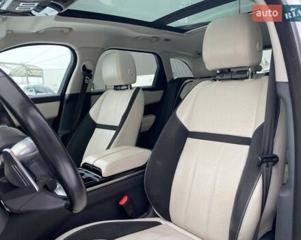 Белый Ленд Ровер Рендж Ровер Велар, объемом двигателя 3 л и пробегом 77 тыс. км за 34900 $, фото 22 на Automoto.ua