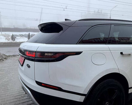 Білий Ленд Ровер Рендж Ровер Велар, об'ємом двигуна 2 л та пробігом 181 тис. км за 28500 $, фото 11 на Automoto.ua