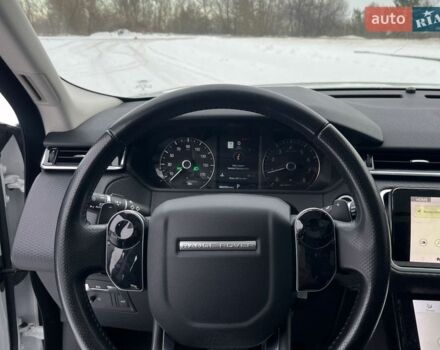 Білий Ленд Ровер Рендж Ровер Велар, об'ємом двигуна 2 л та пробігом 143 тис. км за 33500 $, фото 26 на Automoto.ua