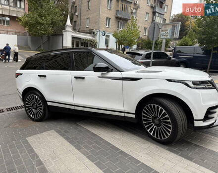 Белый Ленд Ровер Рендж Ровер Велар, объемом двигателя 3 л и пробегом 55 тыс. км за 39000 $, фото 2 на Automoto.ua
