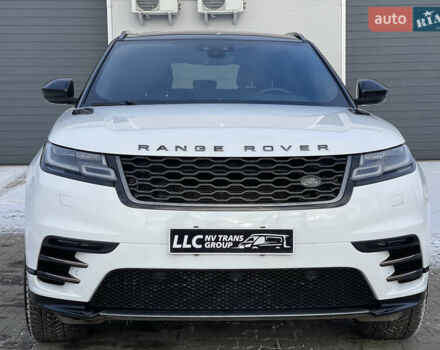Білий Ленд Ровер Рендж Ровер Велар, об'ємом двигуна 2 л та пробігом 209 тис. км за 31999 $, фото 1 на Automoto.ua