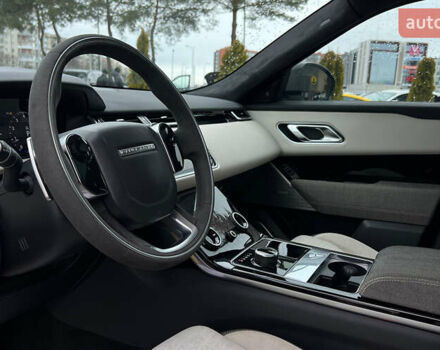 Белый Ленд Ровер Рендж Ровер Велар, объемом двигателя 3 л и пробегом 60 тыс. км за 33900 $, фото 9 на Automoto.ua