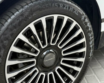 Белый Ленд Ровер Рендж Ровер Велар, объемом двигателя 3 л и пробегом 55 тыс. км за 39000 $, фото 7 на Automoto.ua