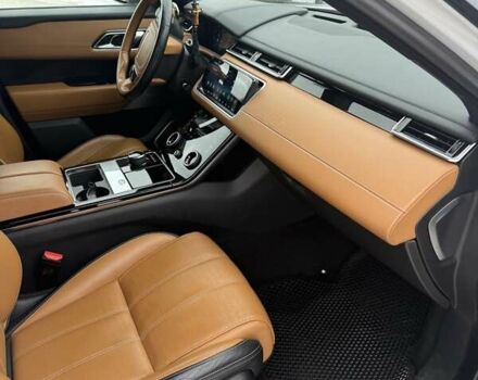 Білий Ленд Ровер Рендж Ровер Велар, об'ємом двигуна 2.99 л та пробігом 106 тис. км за 46500 $, фото 18 на Automoto.ua