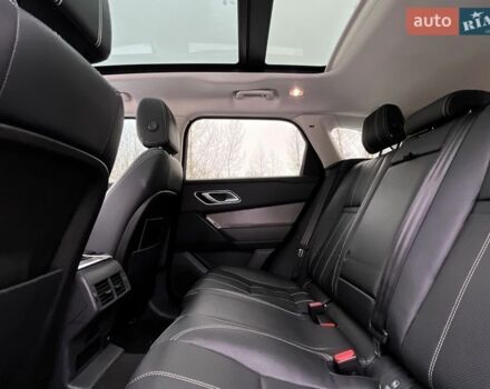 Білий Ленд Ровер Рендж Ровер Велар, об'ємом двигуна 2 л та пробігом 143 тис. км за 33500 $, фото 21 на Automoto.ua