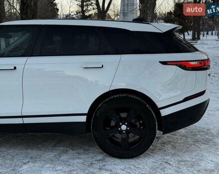 Білий Ленд Ровер Рендж Ровер Велар, об'ємом двигуна 2 л та пробігом 141 тис. км за 37690 $, фото 11 на Automoto.ua