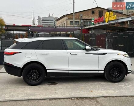 Белый Ленд Ровер Рендж Ровер Велар, объемом двигателя 2 л и пробегом 127 тыс. км за 27900 $, фото 7 на Automoto.ua