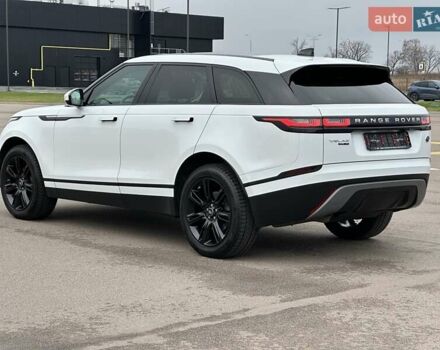 Білий Ленд Ровер Рендж Ровер Велар, об'ємом двигуна 2 л та пробігом 129 тис. км за 34900 $, фото 4 на Automoto.ua