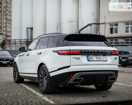 Белый Ленд Ровер Рендж Ровер Велар, объемом двигателя 3 л и пробегом 80 тыс. км за 44000 $, фото 5 на Automoto.ua