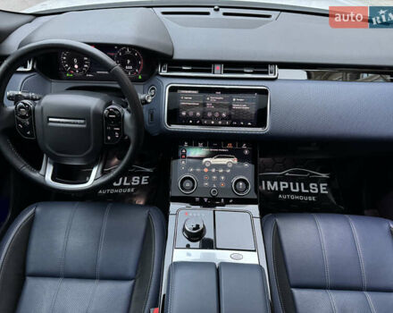 Білий Ленд Ровер Рендж Ровер Велар, об'ємом двигуна 2.99 л та пробігом 71 тис. км за 47900 $, фото 30 на Automoto.ua