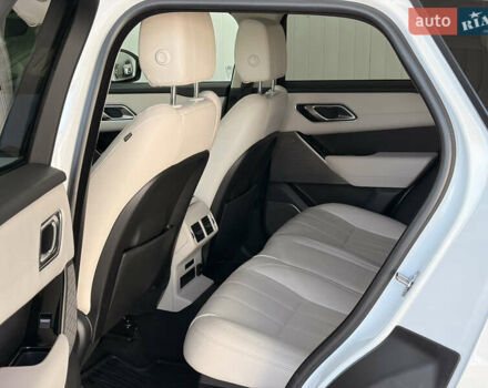 Білий Ленд Ровер Рендж Ровер Велар, об'ємом двигуна 2 л та пробігом 52 тис. км за 41500 $, фото 14 на Automoto.ua